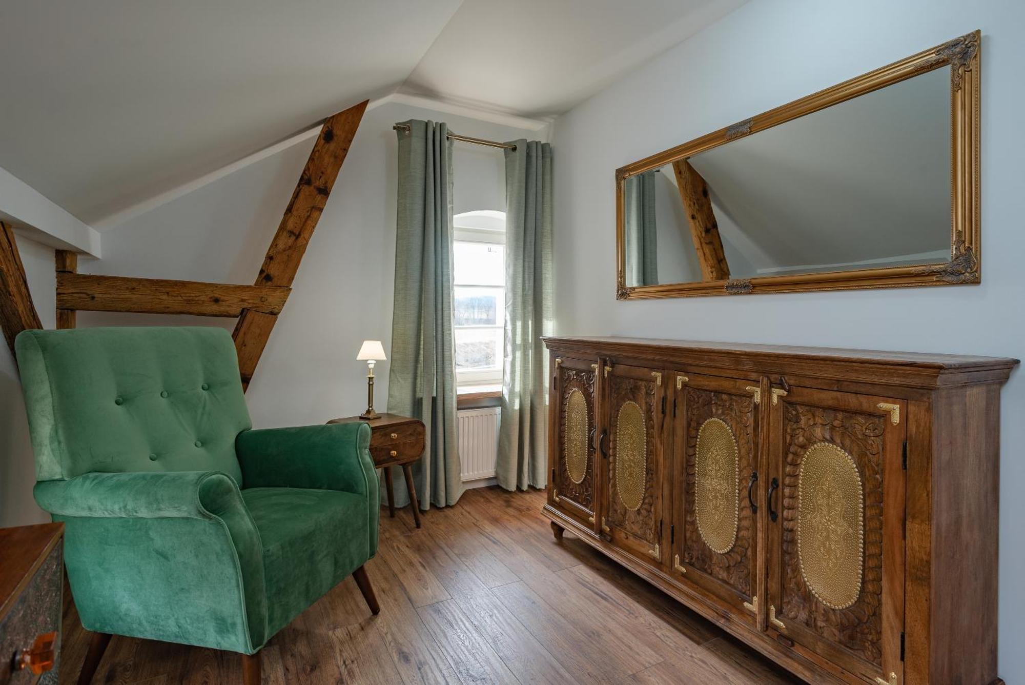 Dworek Wojanow Ruang foto